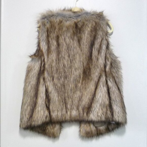 LOFT FAUX FUR VEST SIZE MEDIUM - Picture 4 of 4
